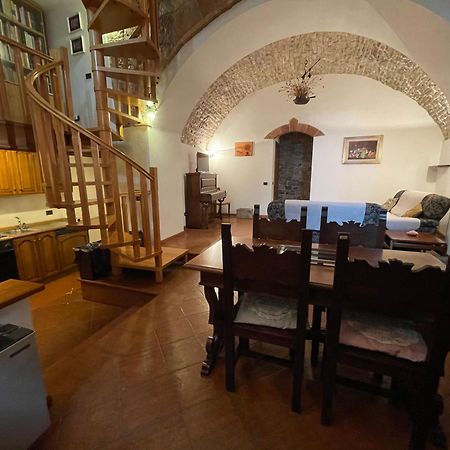 Happy House - Porta San Giacomo Apartment อัสซิซี ภายนอก รูปภาพ